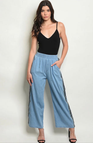 Ankle striped pants